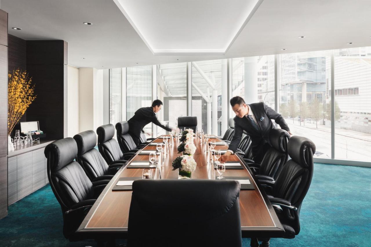 Hotel Paradox Vancouver 4*
