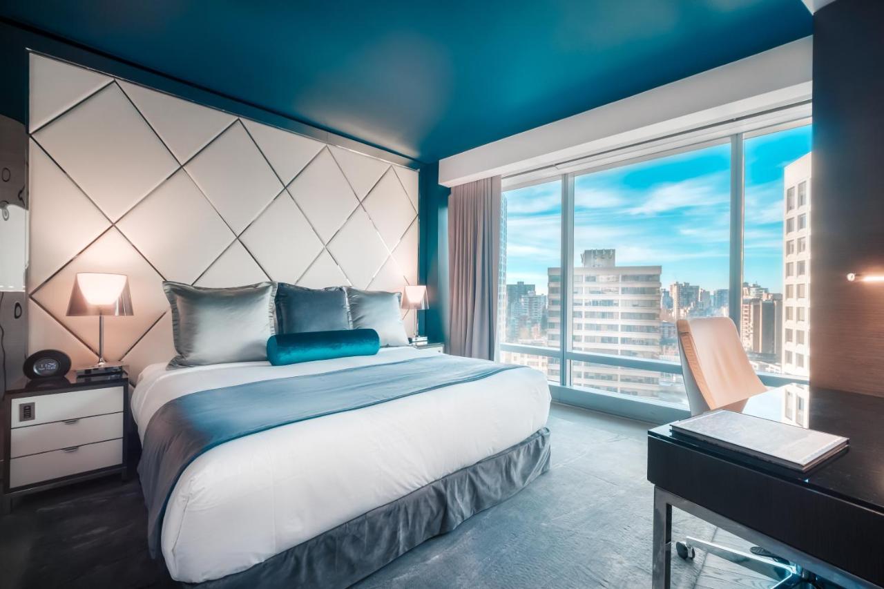 Paradox Vancouver Vancouver