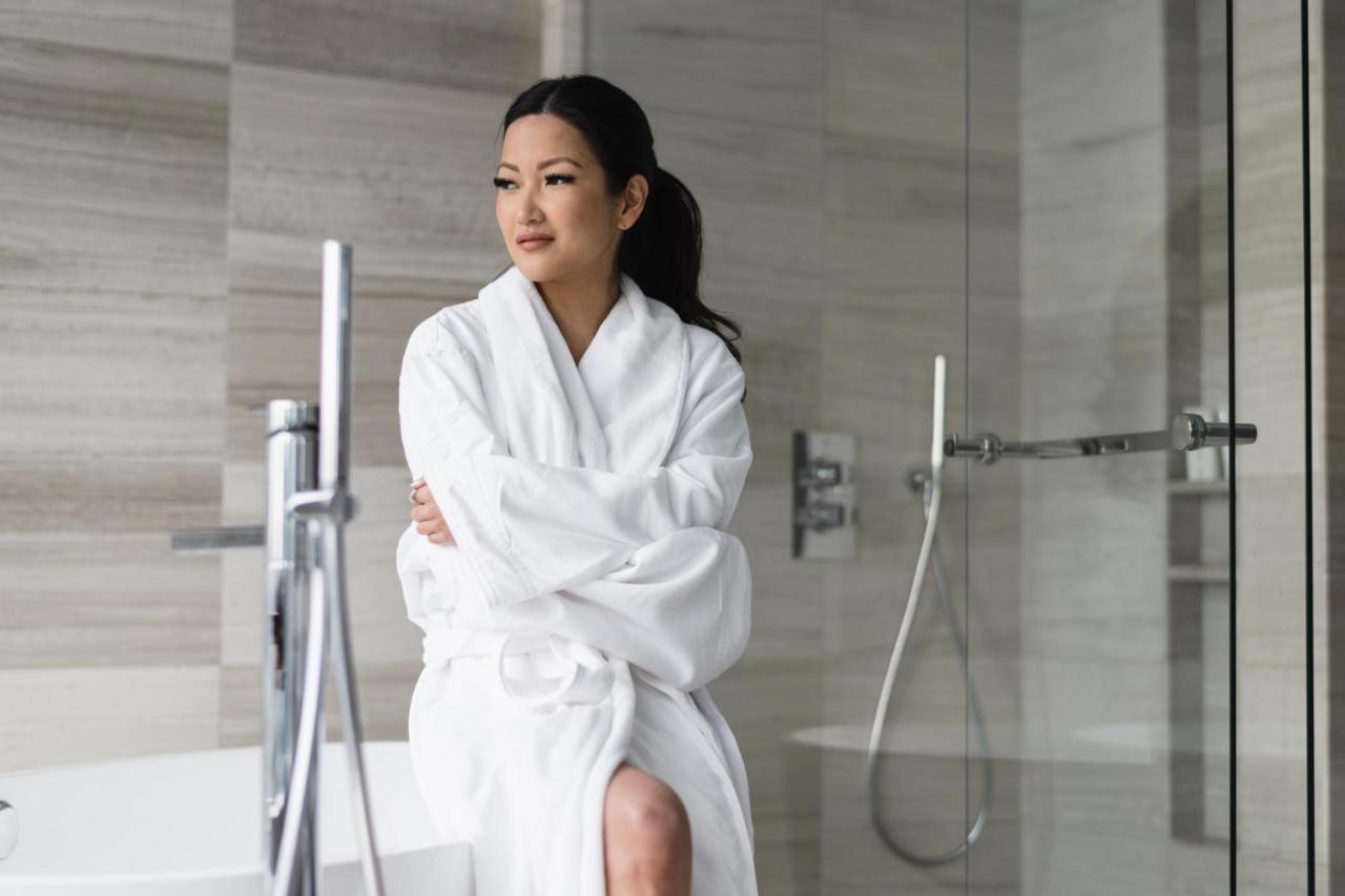 Paradox Vancouver 4*