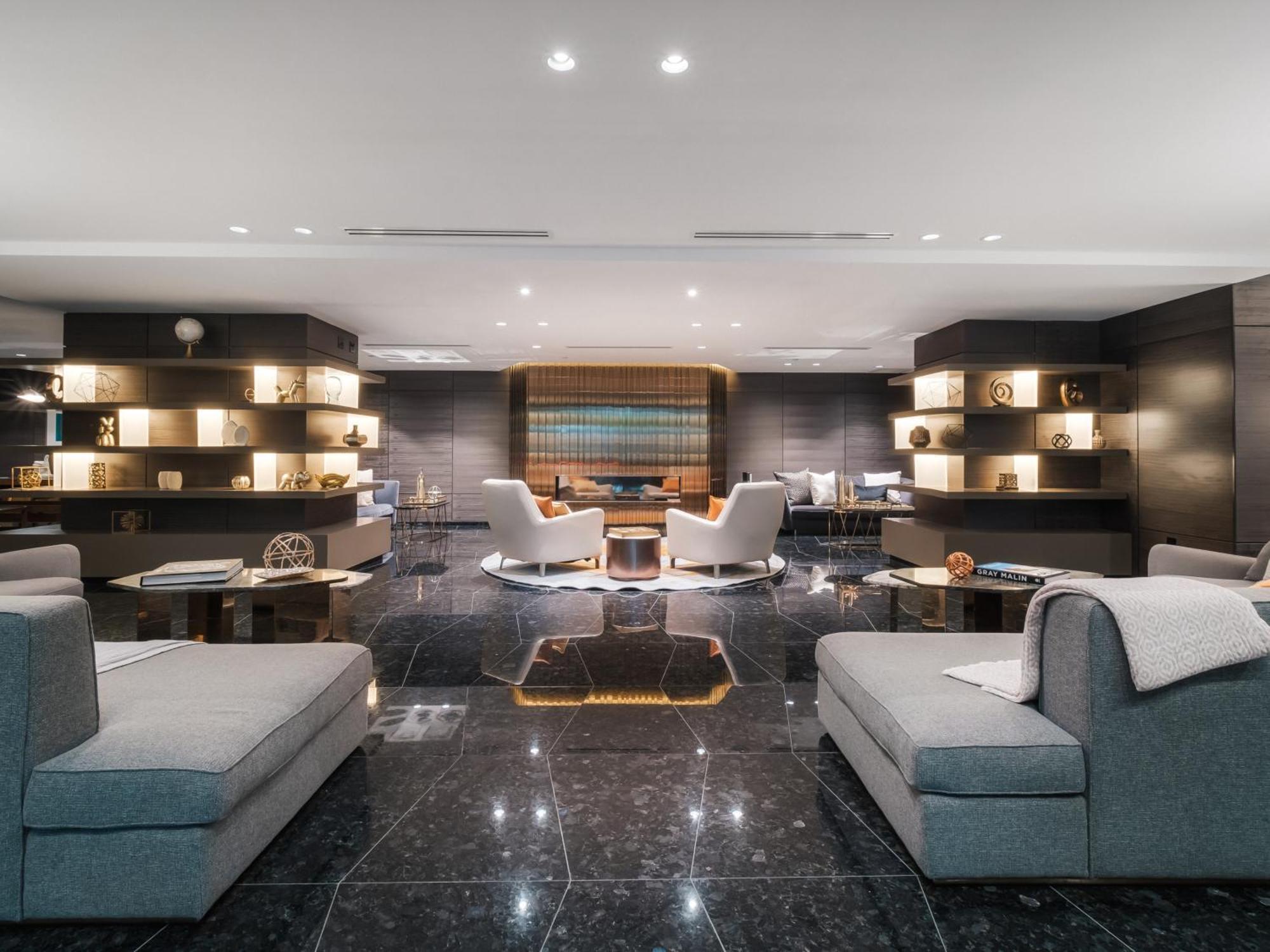 Paradox Vancouver Hotel Vancouver